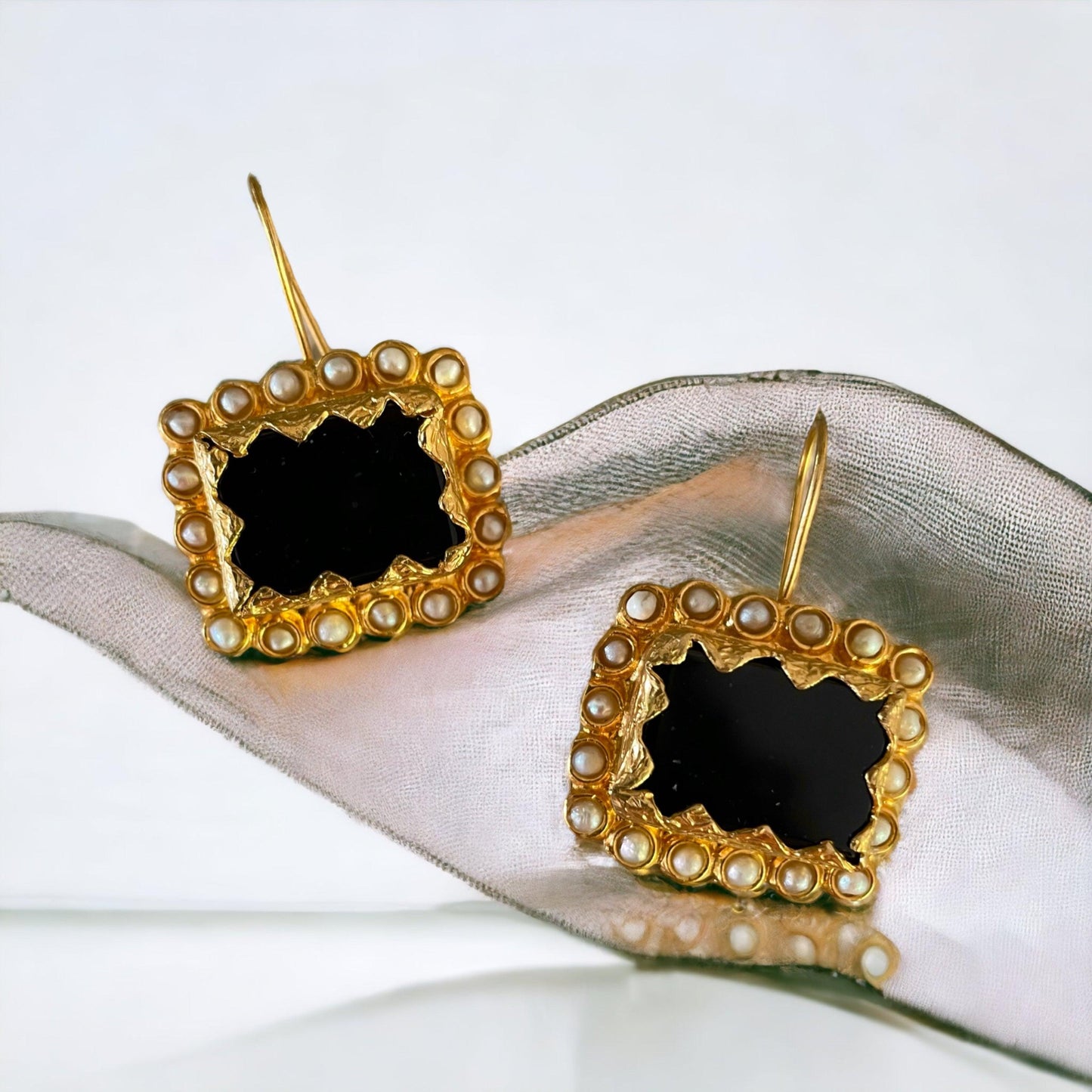 Black Pearl Earrings - Boté A Mano