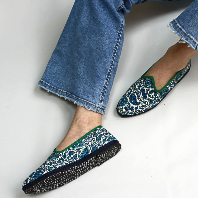 'Bâdum' Blue Floral Venetian Slippers