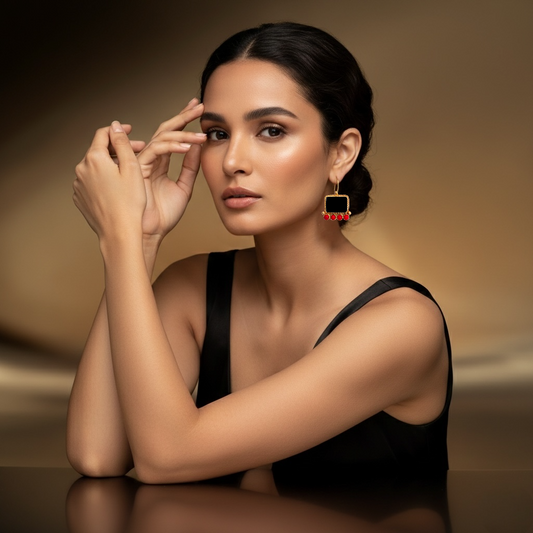 Black Onyx Gold Earrings - Boté A Mano