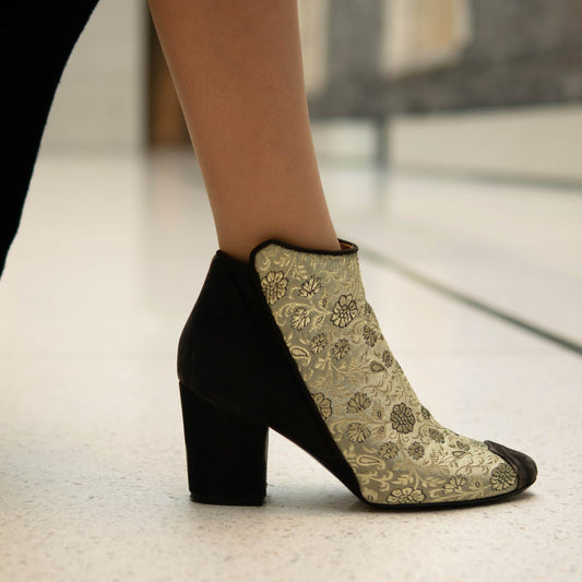Heel Ankle Boots, Gold Rose of Banaras Ankle Boots - Boté A Mano