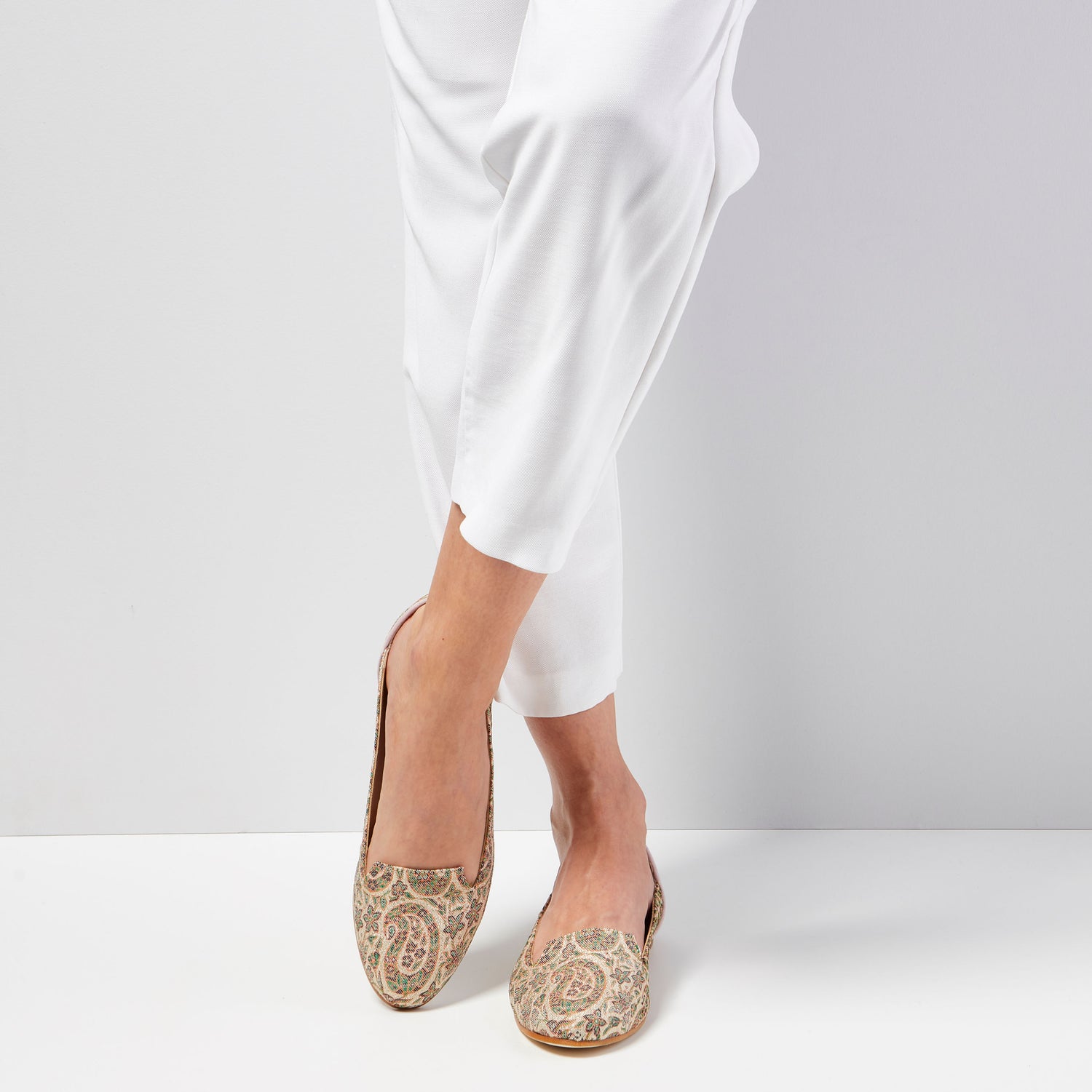 Ballet Flats Designer Shoes For Women Online UK, Rose Garden of Isfahan Pink Ballet Flats - Boté A Mano